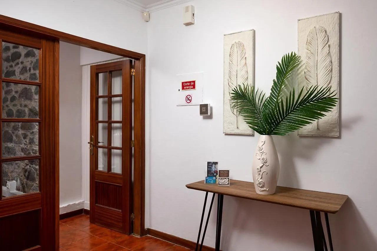 סנטה קרוז Sea View Villa By Madeira Sun Travel 0*, סנטה קרוז