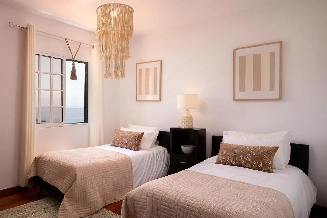 סנטה קרוז Sea View Villa By Madeira Sun Travel פורטוגל