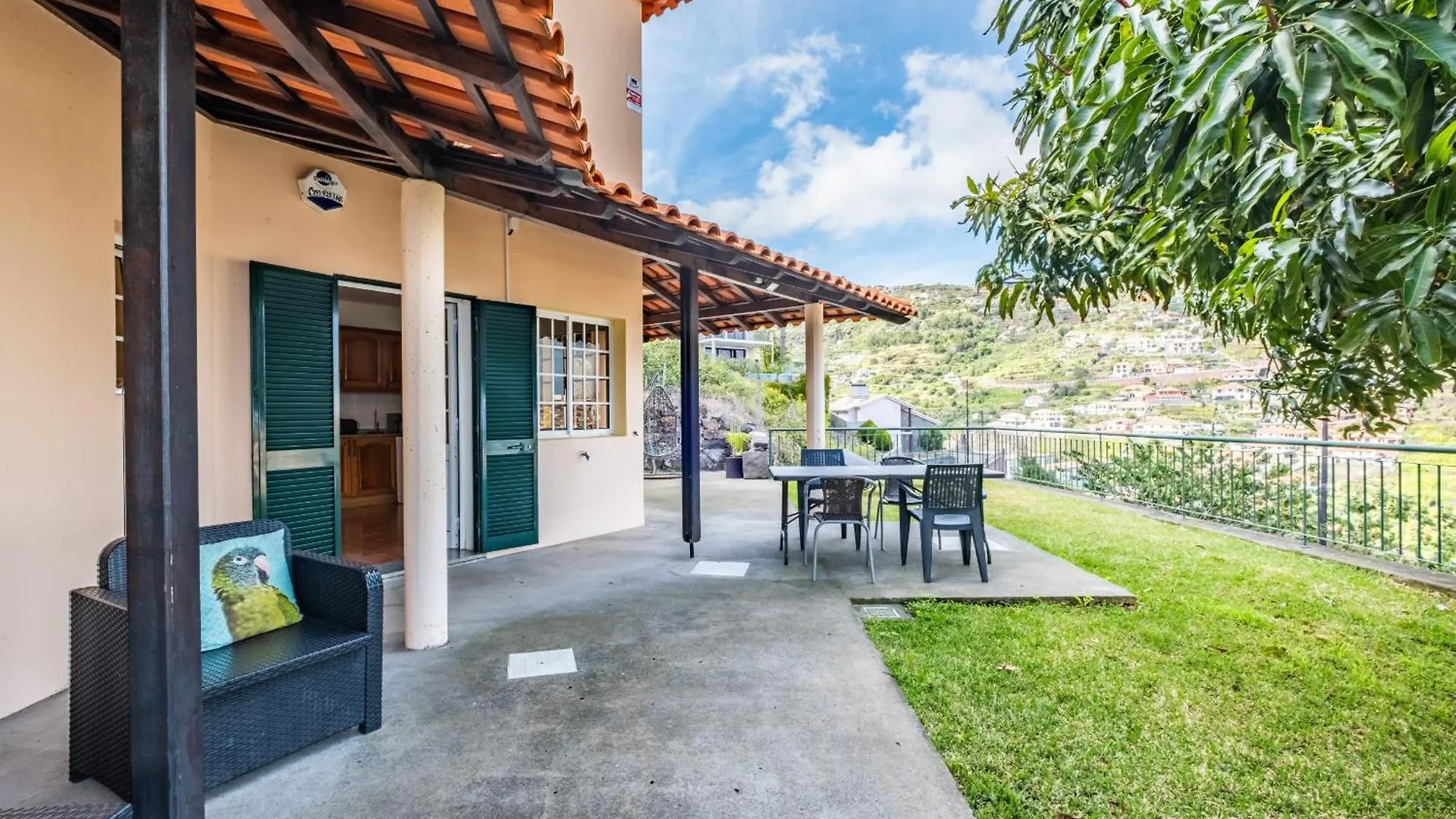 Sea View Villa By Madeira Sun Travel Santa Cruz   Santa Cruz (Madeira)